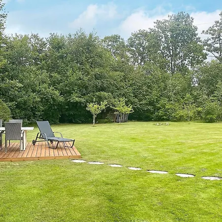 4 Person In Oksbol-by Traum